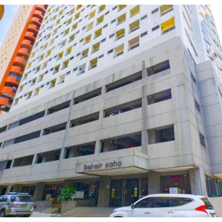 Oyo 769 Poblacion Suites Polaris Makati City Eksteriør bilde
