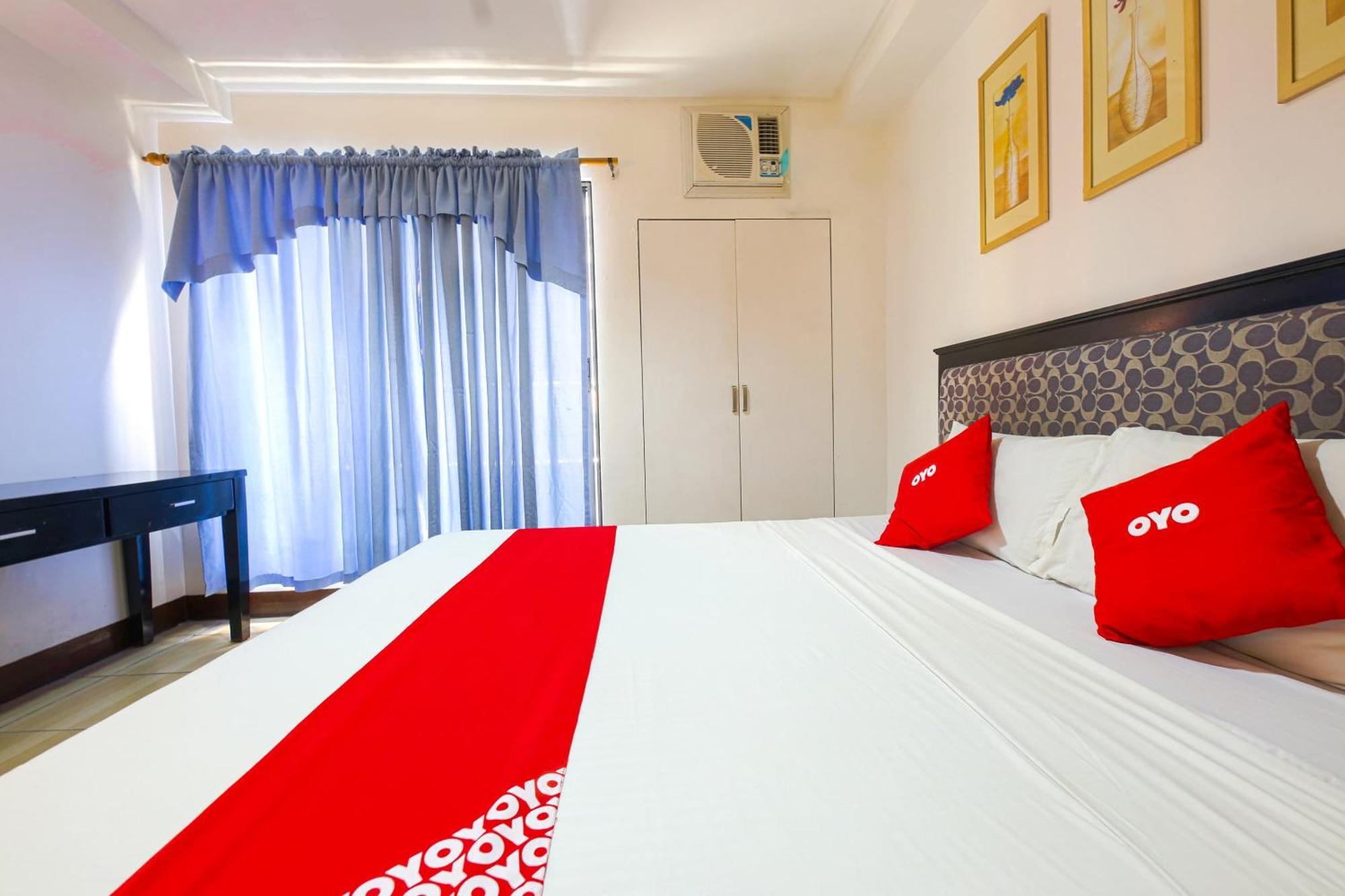 Oyo 769 Poblacion Suites Polaris Makati City Eksteriør bilde